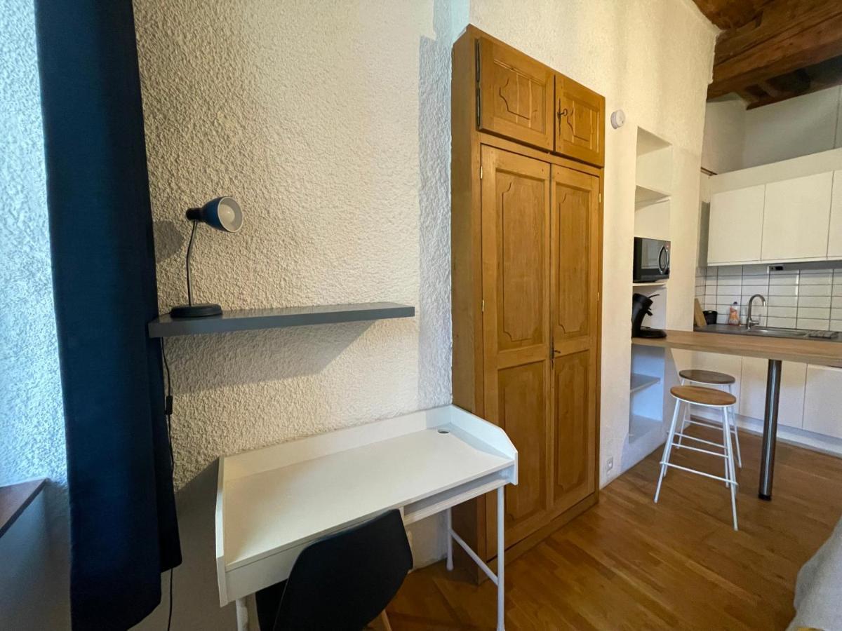 Studio Vieille Ville Besançon Esterno foto